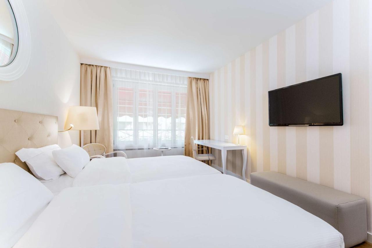 Superior Double or Twin Room,1328952275:JPEG