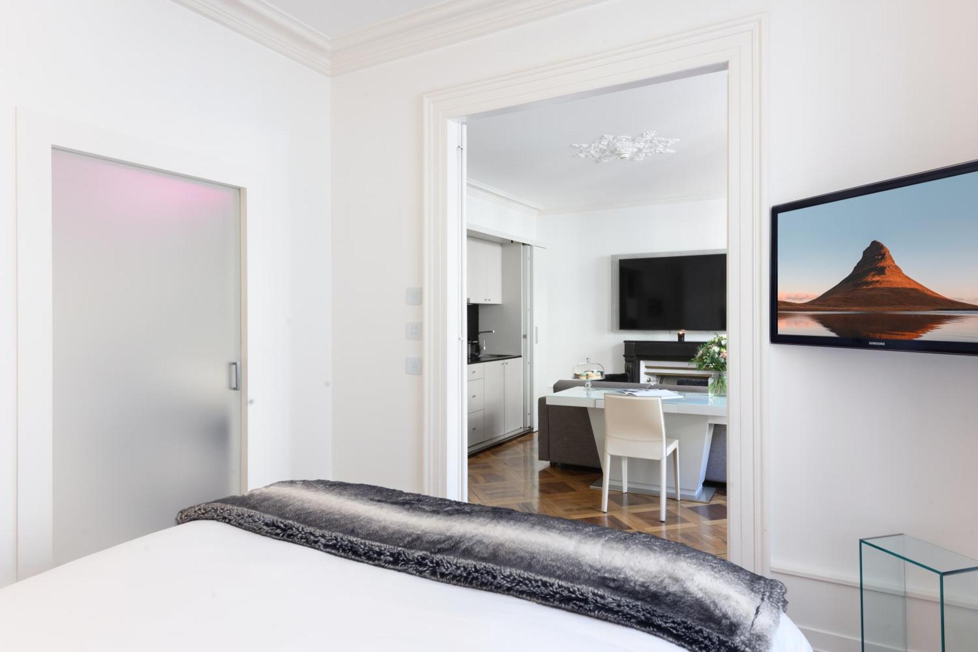 Superior One-Bedroom Apartment Air-conditioned 50 sqm