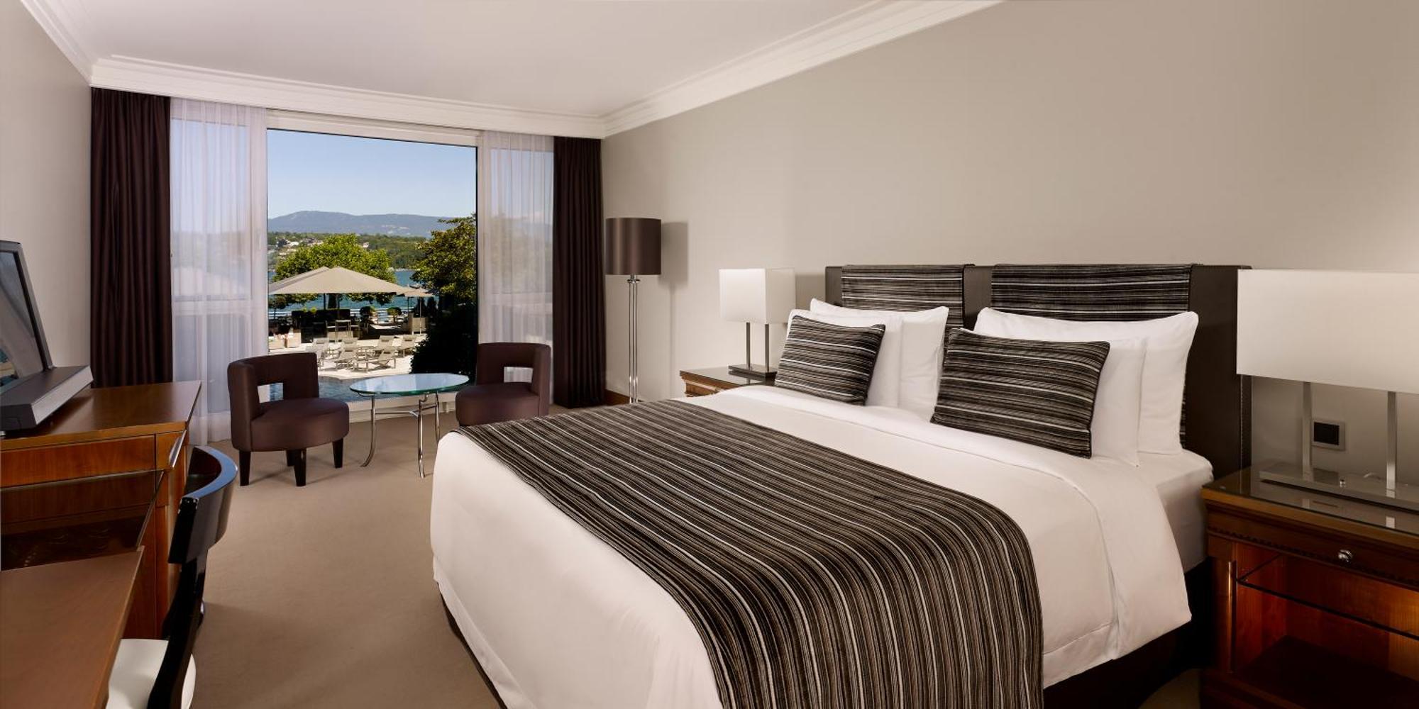 Deluxe King or Twin Room Pool View,1706183081:JPEG
