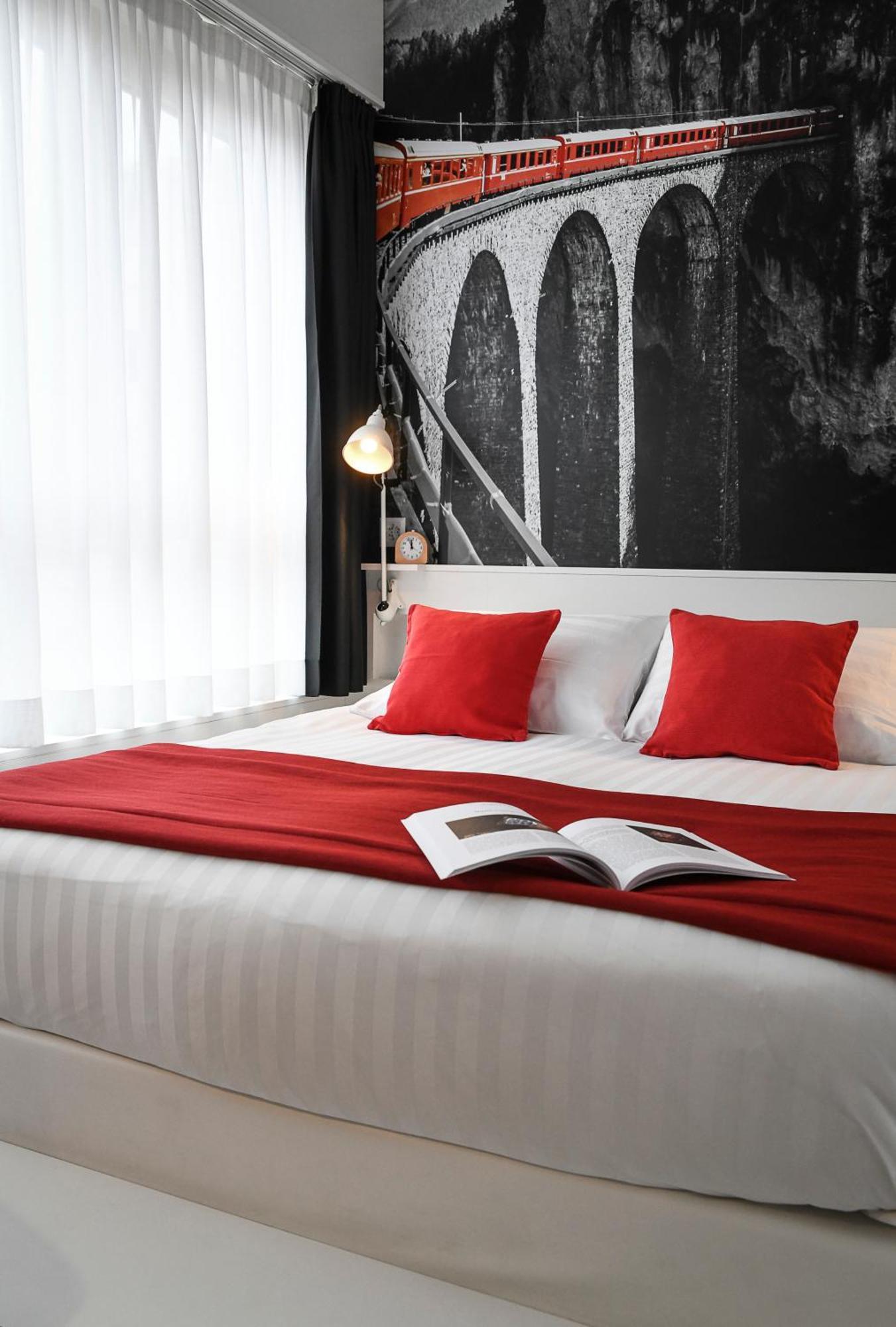 Double Room,1598896322:JPEG